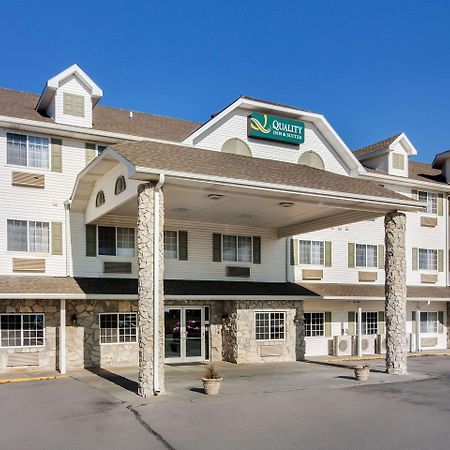 Quality Inn & Suites Arbor Buitenkant foto