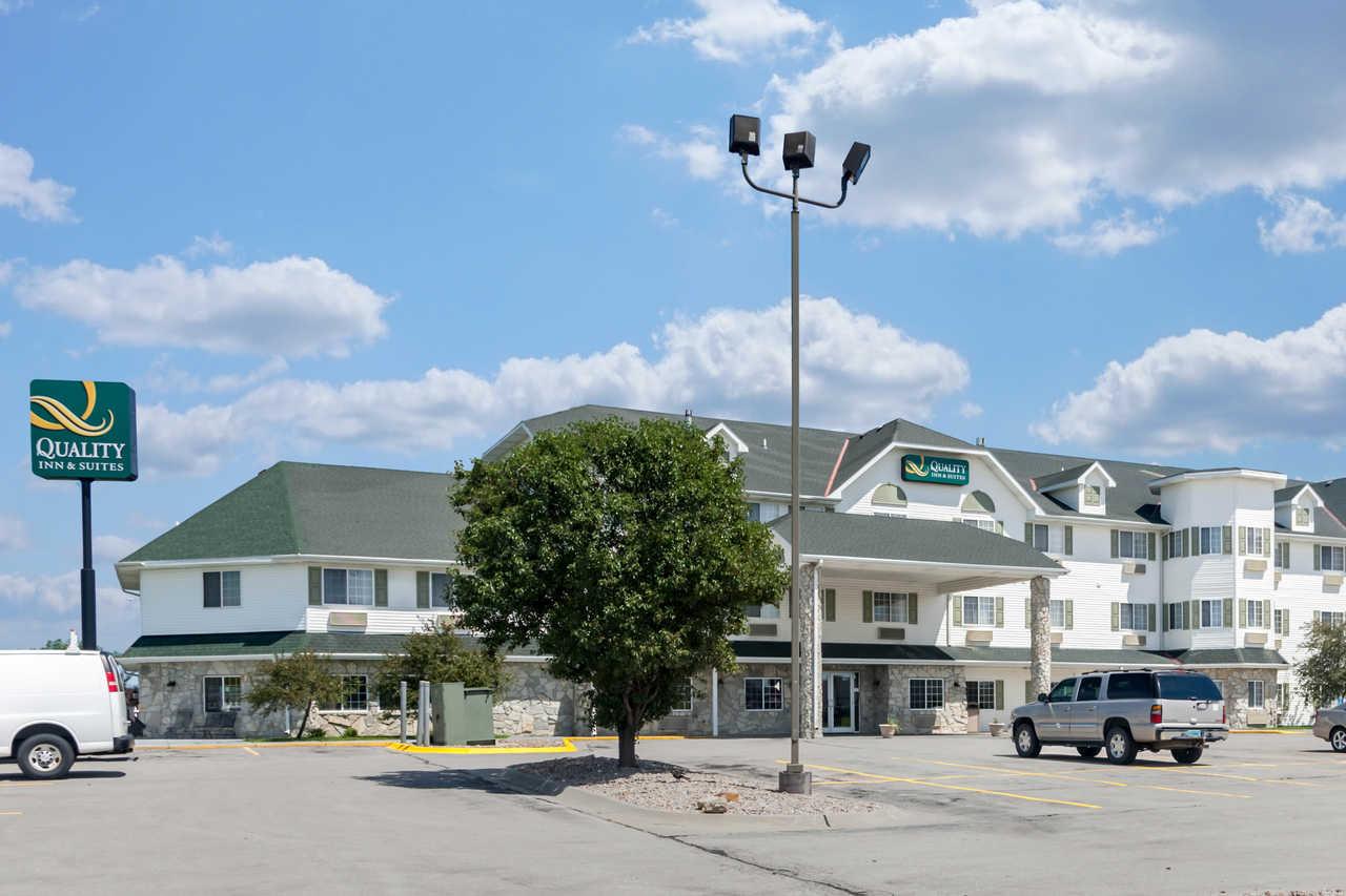 Quality Inn & Suites Arbor Buitenkant foto